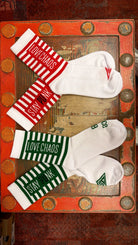 PICK UP Striped Socks Weiß/Rot – Detailansicht Logo und Ferse