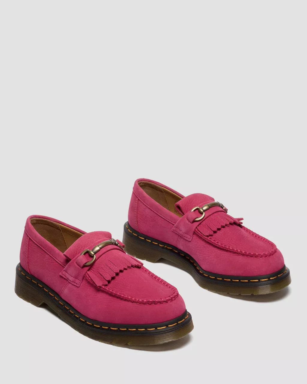 Bei PICK UP in Düsseldorf findest Du Dr. Martens, Adrian Snaffle Fuchsia Pink Milled Nubuck Wp  und viel mehr von Dr. Martens