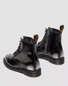 Bei PICK UP in Düsseldorf findest Du Dr. Martens, 1460 Iz Silver Arcadia  und viel mehr von Dr. Martens