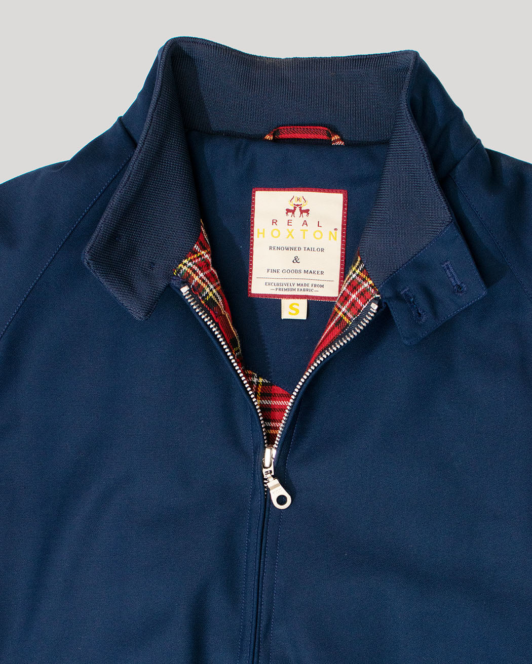 HOXTON HARRINGTON NAVY – Seitenansicht | PICK UP Düsseldorf