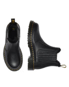 Dr. Martens 2976 Leonore II Black Milled Nappa Winter Chelsea Boot mit Kunstfell – erhältlich bei PICK UP Düsseldorf / PICKUP78.de