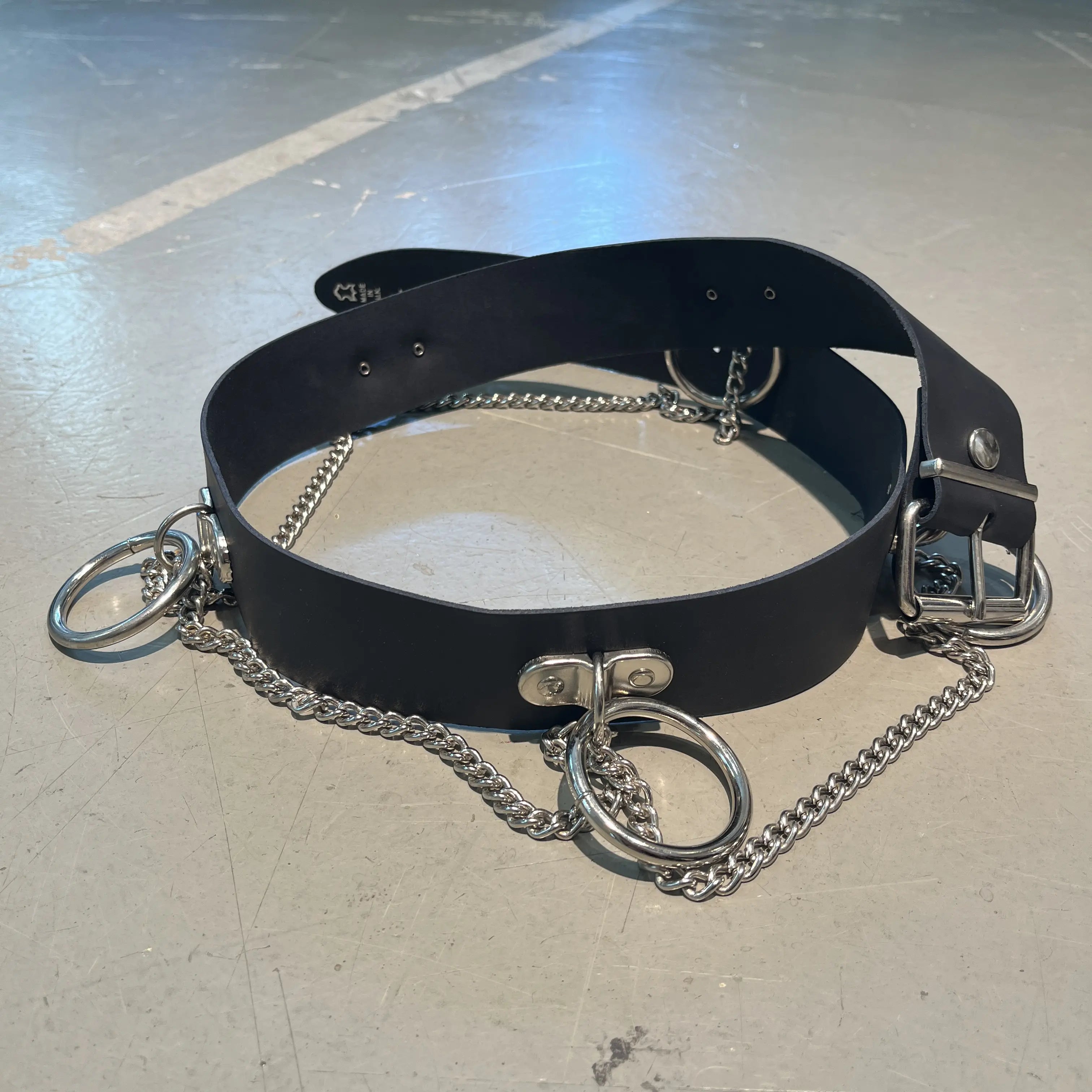 Bei PICK UP in Düsseldorf findest Du Sid Ring Belt & Chain, B11A  und viel mehr von Stylex