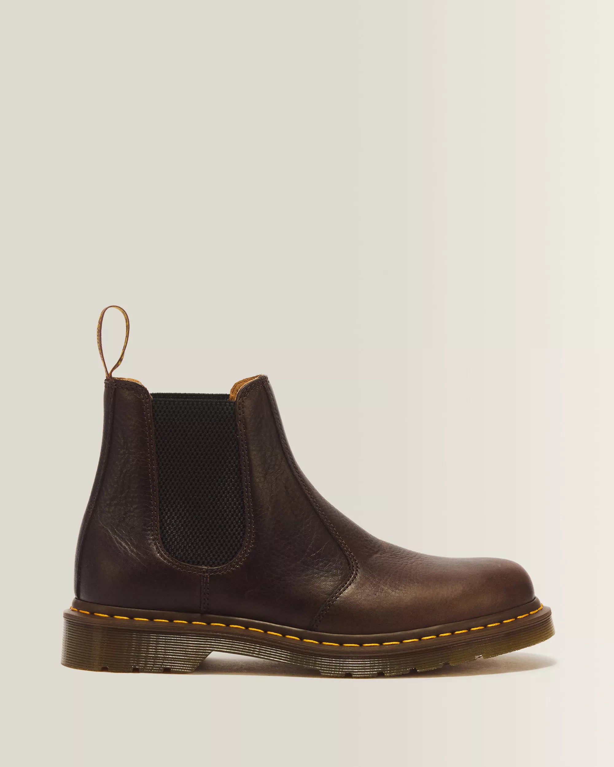 Dr. Martens 2976 Dark Brown Ambassador – Frontalansicht