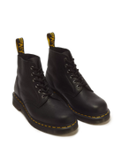 Dr. Martens 101 Black Ambassador Boots - Frontalansicht