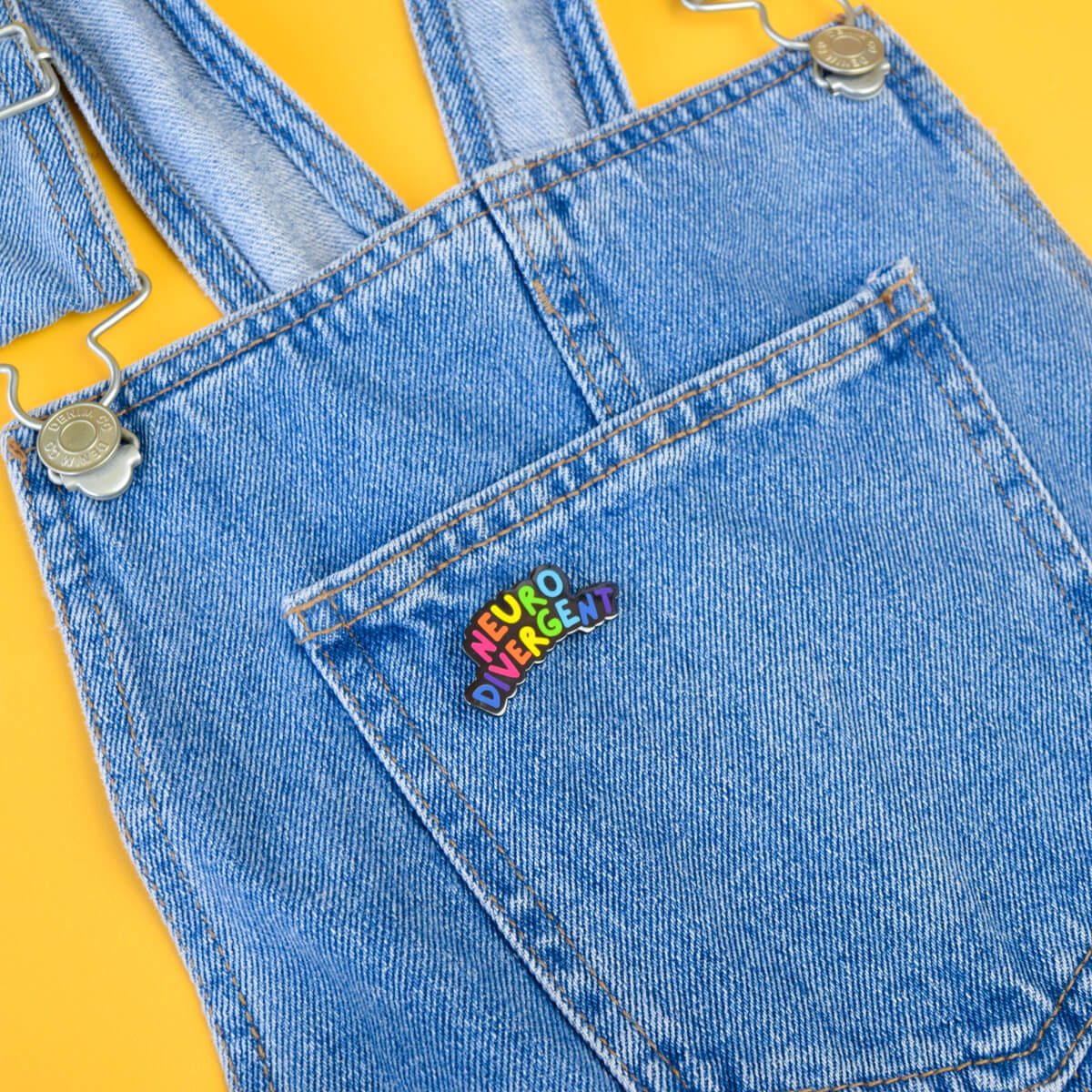 Extreme Largeness Neurodivergent Emaille Pin Anstecker