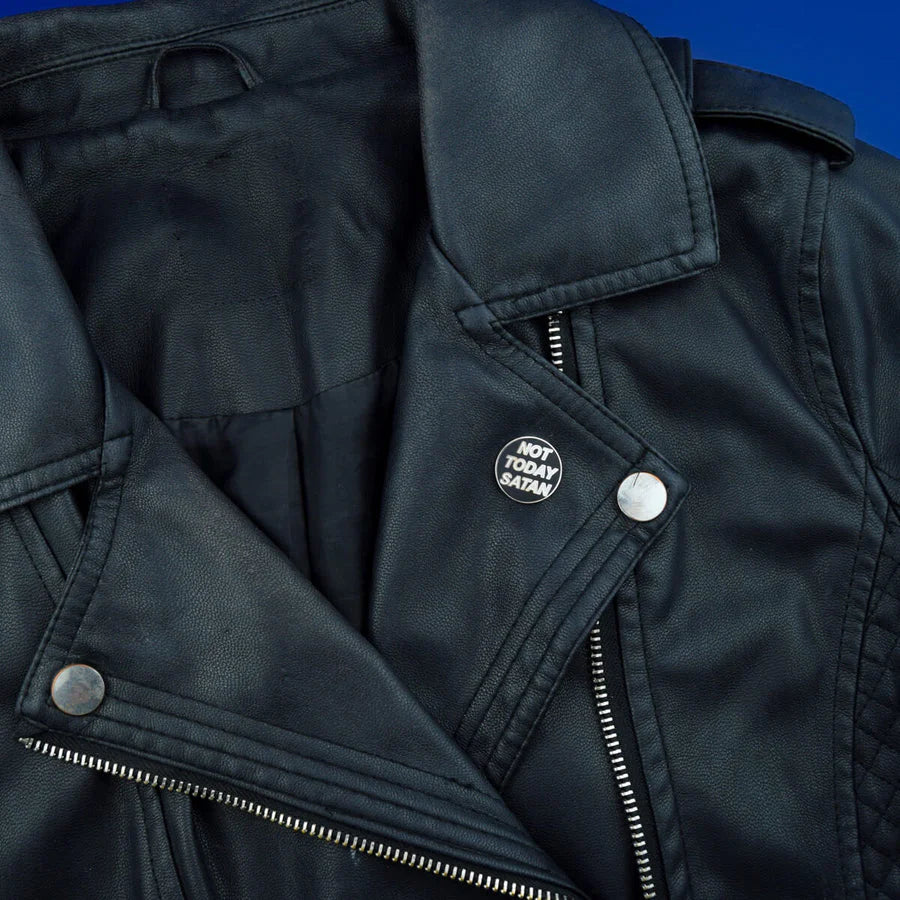 Extreme Largeness Not Today Satan Emaille Pin Anstecker