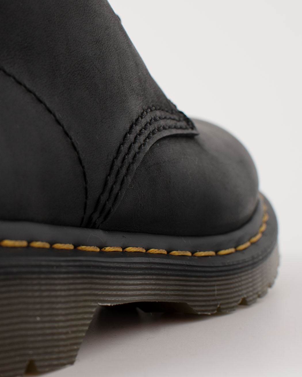 dr Martens 1460 Serena Burnished Wyoming Black