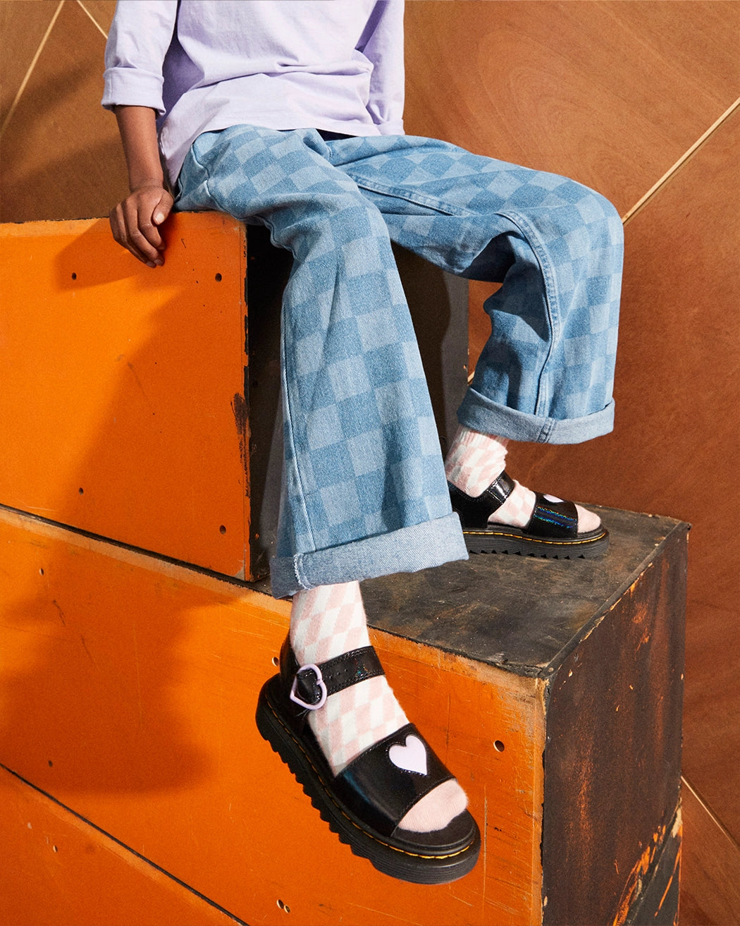 Dr martens top sandals hearts