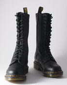 Dr. Martens Dr. Martens, 11820008, 1B99, Virginia BLACK, 14 Eye Zip Boot  Pick Up | Düsseldorf